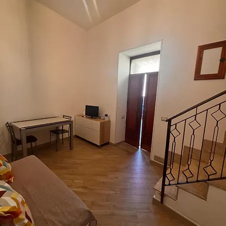 La Dimora Sicula Tatil Evi *
